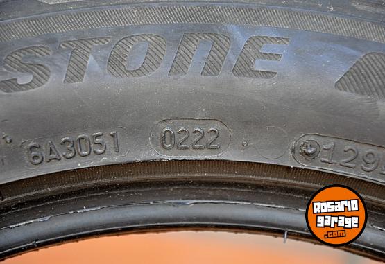 Accesorios para Autos - 4 CUBIERTAS 215 50 17 �MUY BUENAS! - En Venta
