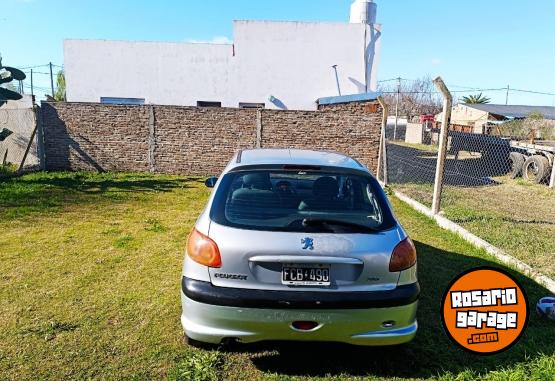 Autos - Peugeot 206 2005 Diesel 194000Km - En Venta