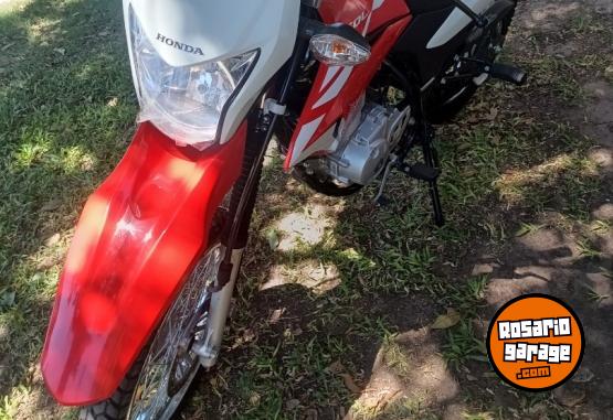 Motos - Honda XR 150 2024 Nafta 2750Km - En Venta