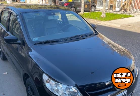 Autos - Volkswagen Voyage 2012 Nafta 130000Km - En Venta