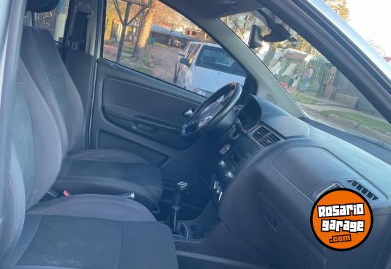 Autos - Volkswagen Suran fox 2013 Nafta 102000Km - En Venta