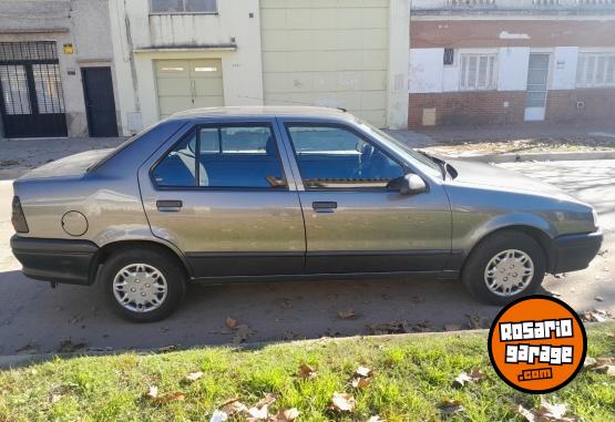 Autos - Renault R19 1997 Nafta 98000Km - En Venta