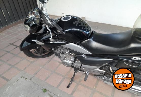 Motos - Suzuki Inazuma 250 2015 Nafta 40000Km - En Venta
