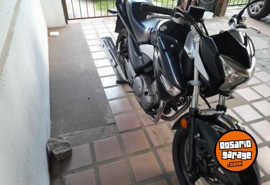 Motos - Suzuki Inazuma 250 2015 Nafta 40000Km - En Venta