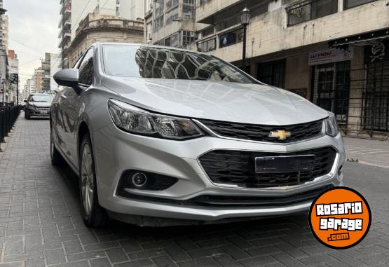 Autos - Chevrolet cruze 2019 Nafta 70000Km - En Venta