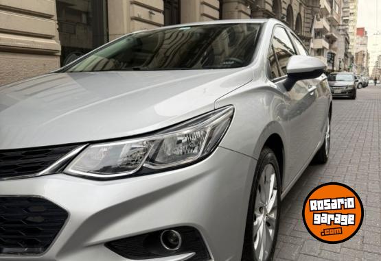 Autos - Chevrolet cruze 2019 Nafta 70000Km - En Venta