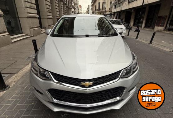 Autos - Chevrolet cruze 2019 Nafta 70000Km - En Venta