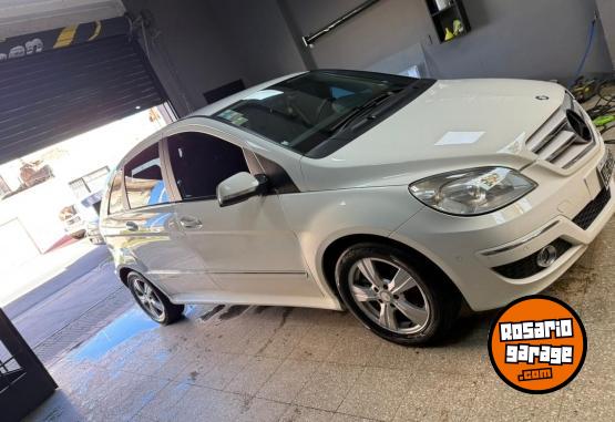 Autos - Bmw Mercedes benz B180 2011 Nafta 150000Km - En Venta