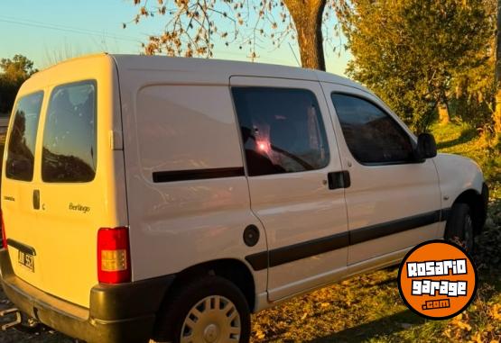 Utilitarios - Citroen Berlingo 2011 Diesel 170000Km - En Venta