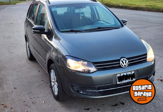 Autos - Volkswagen Suran Trendline 2014 Nafta 175000Km - En Venta