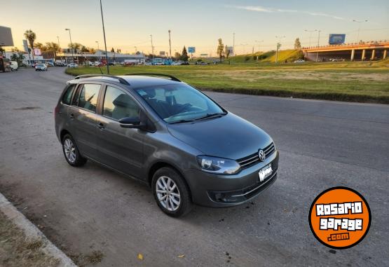 Autos - Volkswagen Suran Trendline 2014 Nafta 175000Km - En Venta