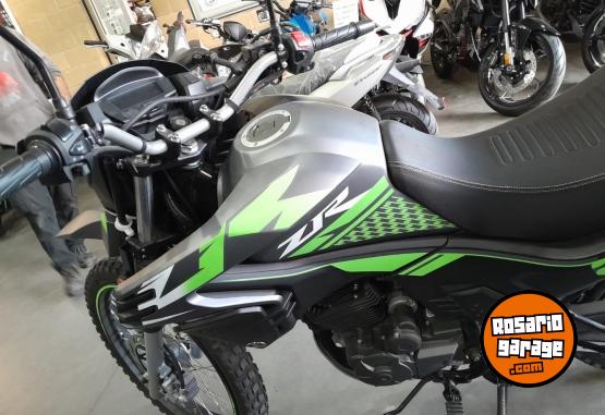 Motos - Zanella Zr 250 ohc 2026 Nafta 1100Km - En Venta