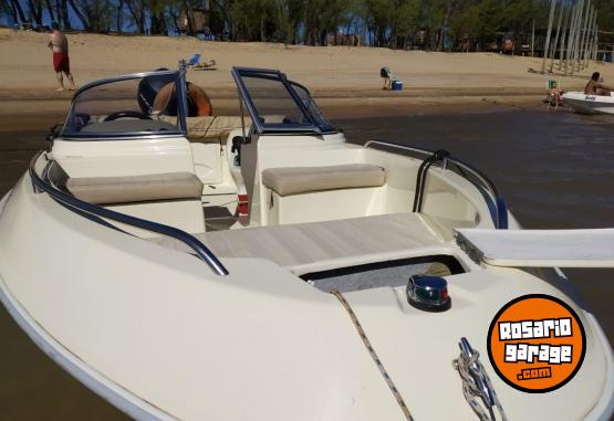 Embarcaciones - Quicksilver 490 con Mercury 60 hp 4 tiempos - En Venta