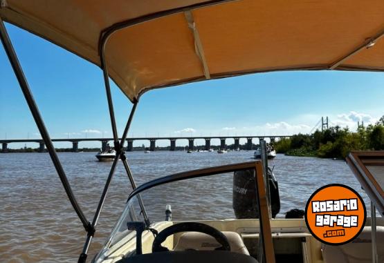 Embarcaciones - Quicksilver 490 con Mercury 60 hp 4 tiempos - En Venta