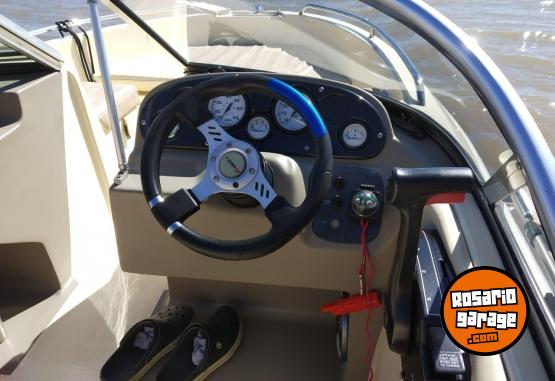 Embarcaciones - Quicksilver 490 con Mercury 60 hp 4 tiempos - En Venta