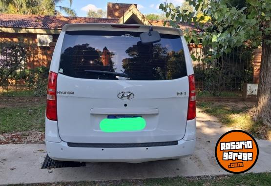 Utilitarios - Hyundai H1 2017 Nafta 105000Km - En Venta