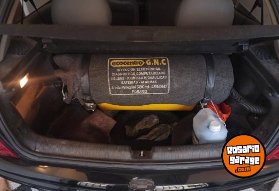 Autos - Chevrolet Corsa Classic 3 pta LS AA 2011 GNC 301000Km - En Venta