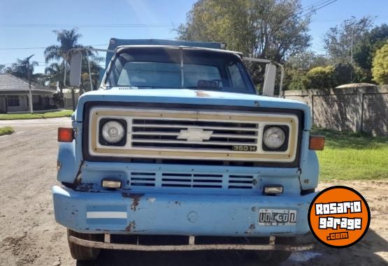 Camiones y Gr�as - Chevrolet 714 con Volcadora - En Venta