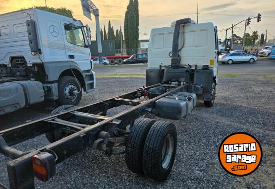 Camiones y Gr�as - VENDO FORD 915 CARGO - En Venta