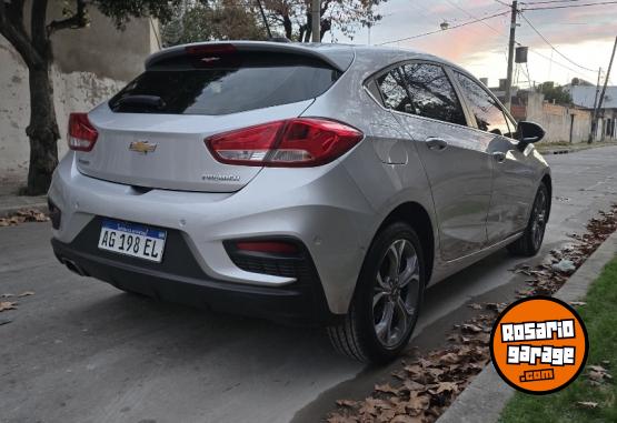 Autos - Chevrolet Cruze premier 2023 Nafta 22000Km - En Venta
