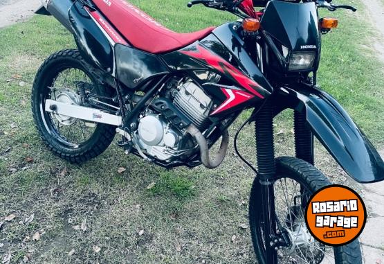 Motos - Honda Xr tornado 250 2014 Nafta 37000Km - En Venta
