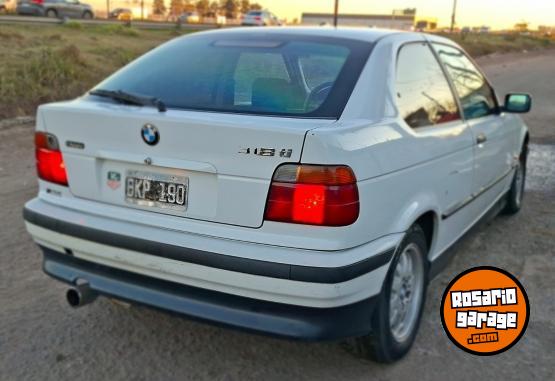 Autos - Bmw 318 Ti compac 1997 Nafta 300000Km - En Venta
