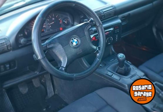 Autos - Bmw 318 Ti compac 1997 Nafta 300000Km - En Venta