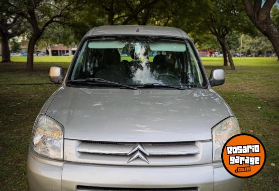 Utilitarios - Citroen Berlingo 2011 Diesel 134000Km - En Venta
