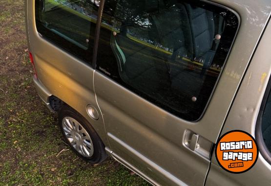 Utilitarios - Citroen Berlingo 2011 Diesel 134000Km - En Venta