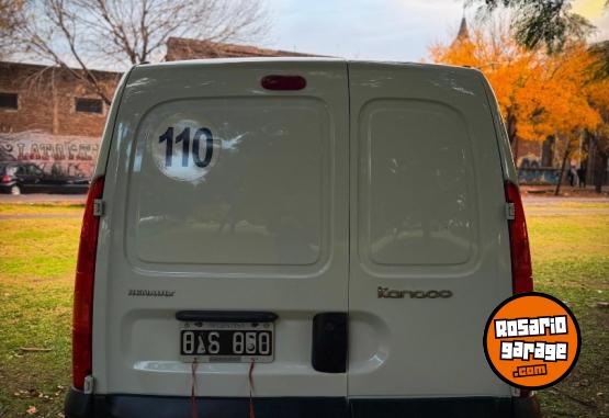 Utilitarios - Renault Kangoo 2015 Nafta 128000Km - En Venta