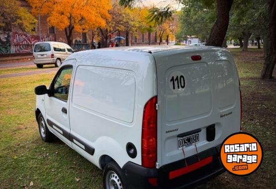 Utilitarios - Renault Kangoo 2015 Nafta 128000Km - En Venta