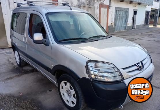 Utilitarios - Peugeot Partner 2013 2013 Nafta 200000Km - En Venta