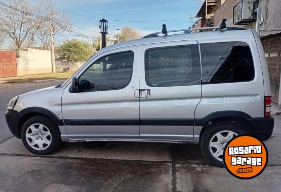 Utilitarios - Peugeot Partner 2013 2013 Nafta 200000Km - En Venta