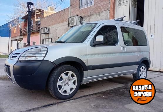 Utilitarios - Peugeot Partner 2013 2013 Nafta 200000Km - En Venta
