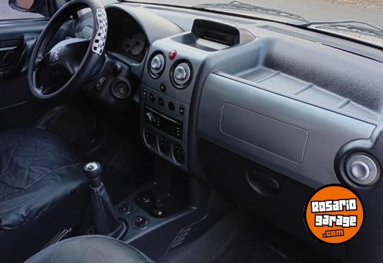 Utilitarios - Peugeot Partner 2013 2013 Nafta 200000Km - En Venta