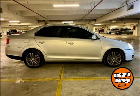 Autos - Volkswagen Vento 1.9 2010 Diesel 166000Km - En Venta