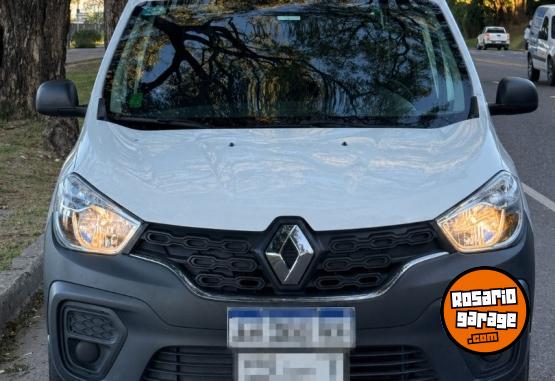 Utilitarios - Renault Kangoo Express 5 A 2025 GNC 46000Km - En Venta