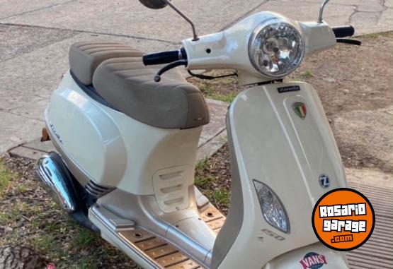 Motos - Zanella Scooter 150 2020 Nafta 13000Km - En Venta