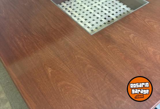 Hogar - Mesa Ratona madera maciza 1.4 0 x  1.40 - En Venta