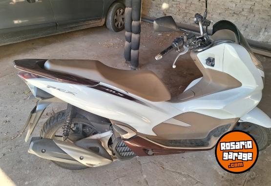 Motos - Honda Pcx 2020 Nafta 20000Km - En Venta