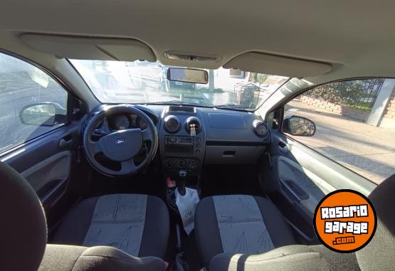 Autos - Ford Fiesta 2009 Nafta 197500Km - En Venta