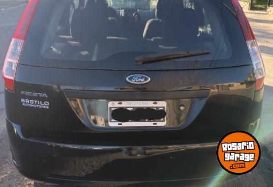 Autos - Ford Fiesta 2009 Nafta 197500Km - En Venta