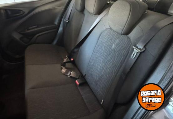 Autos - Fiat CRONOS DRIVE 1.3 GSE BZ 2023 Nafta 90571Km - En Venta