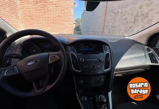 Autos - Ford Focus 2018 GNC 85000Km - En Venta