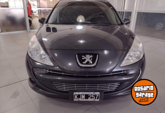 Autos - Peugeot 207 2011 Diesel 165000Km - En Venta