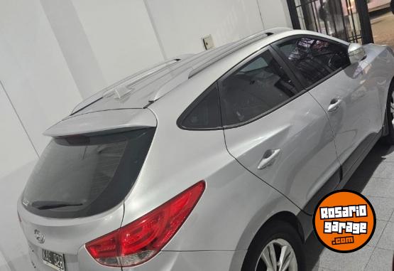 Autos - Hyundai tucson 4x4 autom�t Full 2011 Nafta 200000Km - En Venta