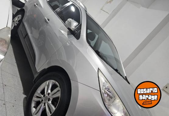 Autos - Hyundai tucson 4x4 autom�t Full 2011 Nafta 200000Km - En Venta