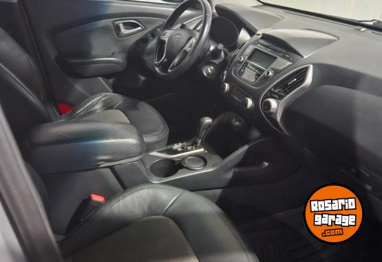 Autos - Hyundai tucson 4x4 autom�t Full 2011 Nafta 200000Km - En Venta