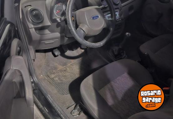 Autos - Ford ka 1.0 fly viral 2010 Nafta 110000Km - En Venta
