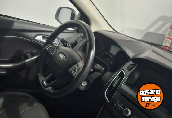 Autos - Ford focus se plus 2.0 � 2017 2017 Nafta 110000Km - En Venta